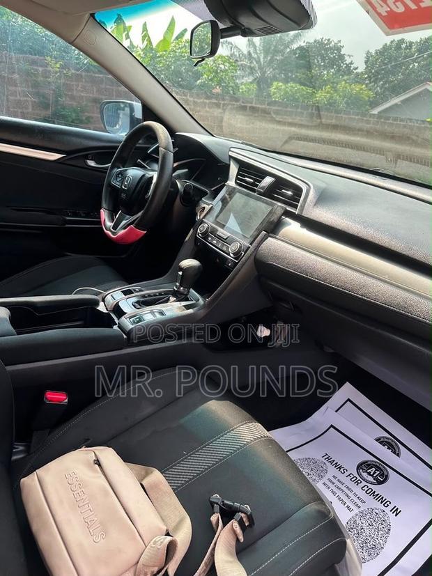 Honda Civic 2017 White