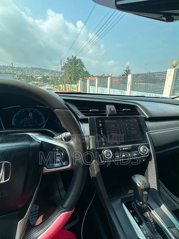 Honda Civic 2017 White