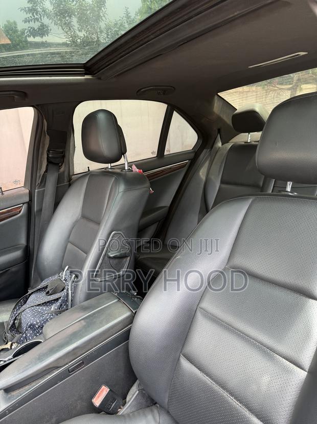 Mercedes-Benz C300 Luxury 4Matic Sedan AWD (3.0L 6cyl 7A) 2012 Black