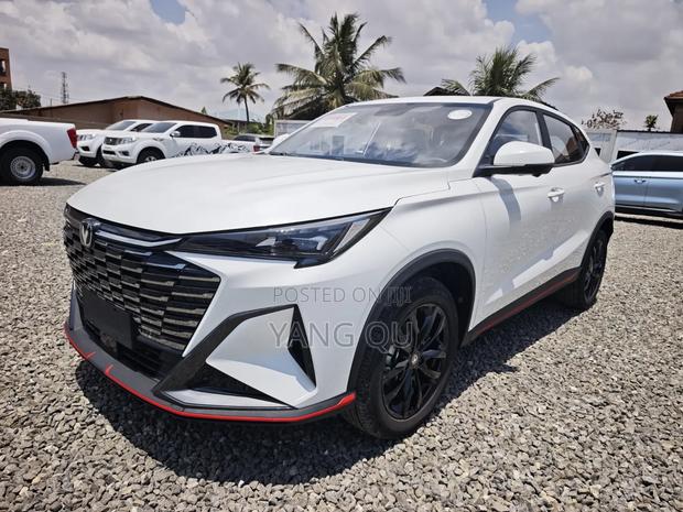 New Changan X5 Plus 1.5 Blue Core FWD 2025 White