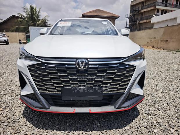 New Changan X5 Plus 1.5 Blue Core FWD 2025 White