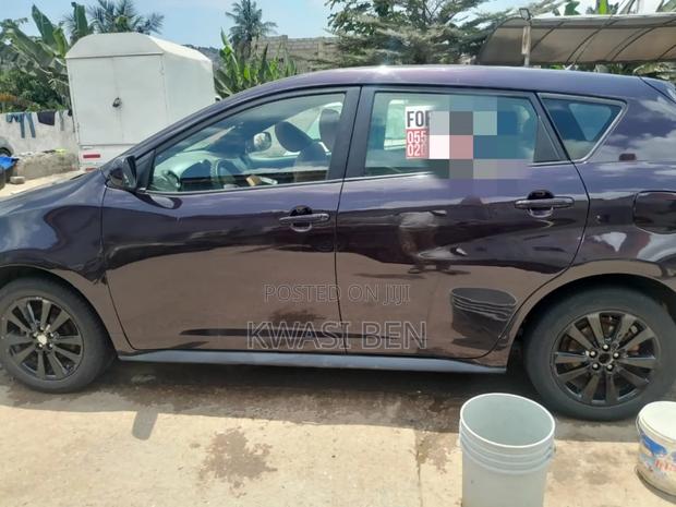 Pontiac Vibe 2010 Gray
