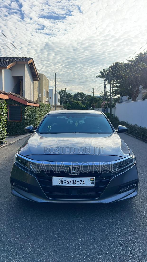 Honda Accord LX (1.5L 4cyl Turbo CVT) 2019 Gray