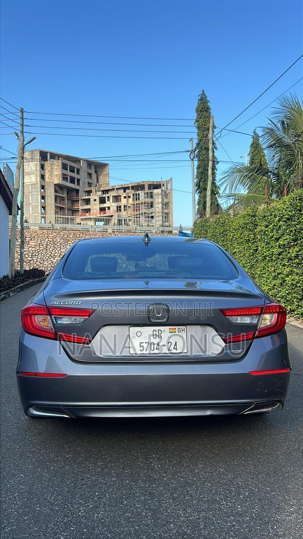 Honda Accord LX (1.5L 4cyl Turbo CVT) 2019 Gray