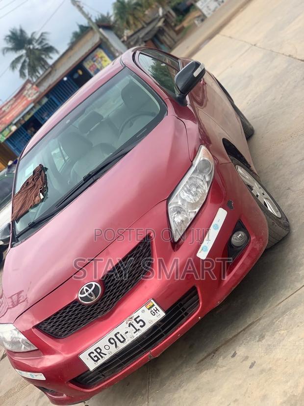 Toyota Corolla 2016 Red