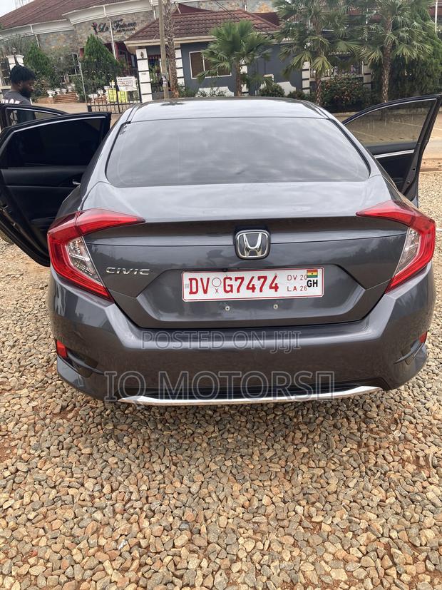 Honda Civic EX 2021 Gray