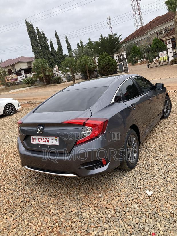 Honda Civic EX 2021 Gray