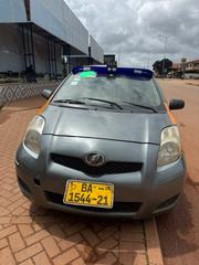 Toyota Vitz 1.0 FWD 5dr 2010 Gray for sale