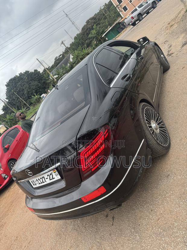 Mercedes-Benz C300 2008 Black