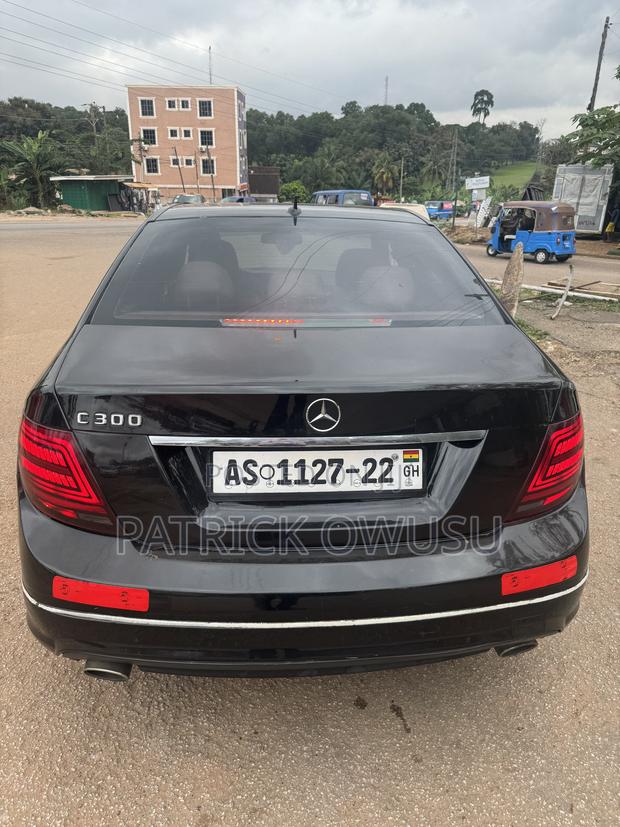 Mercedes-Benz C300 2008 Black