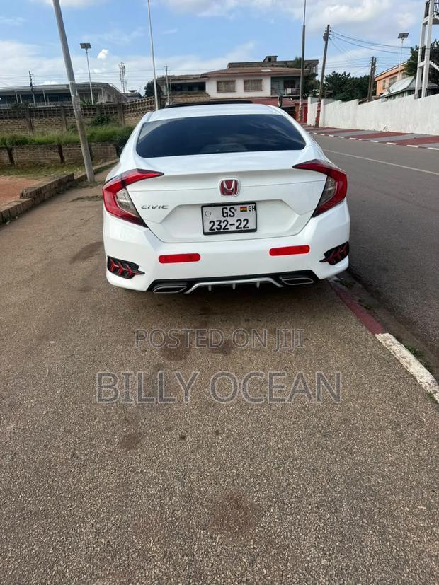 Honda Civic 2018 White