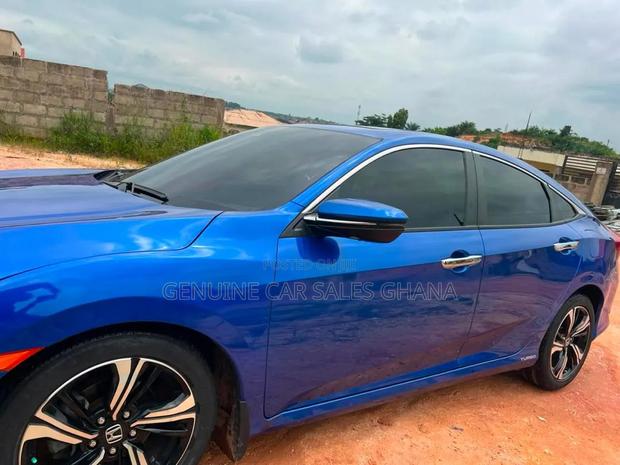 Honda Civic EX-L Sedan 2020 Blue