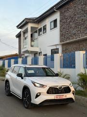 Toyota Highlander XLE AWD 2023 White for sale