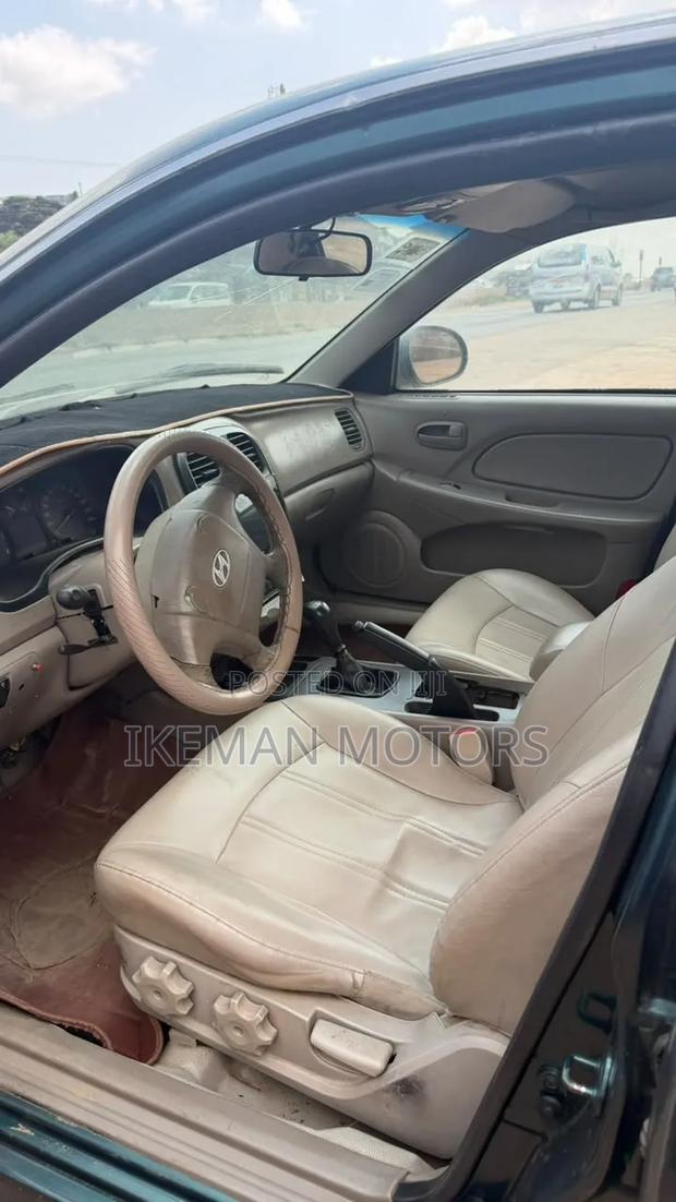 Hyundai Sonata 1.8 2000 Green