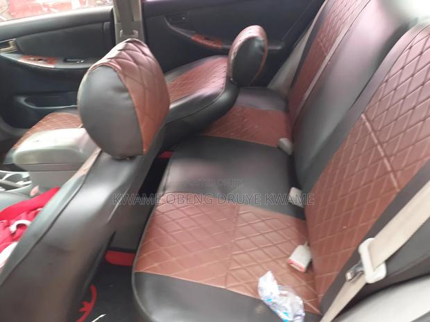 Toyota Corolla 2007 Brown