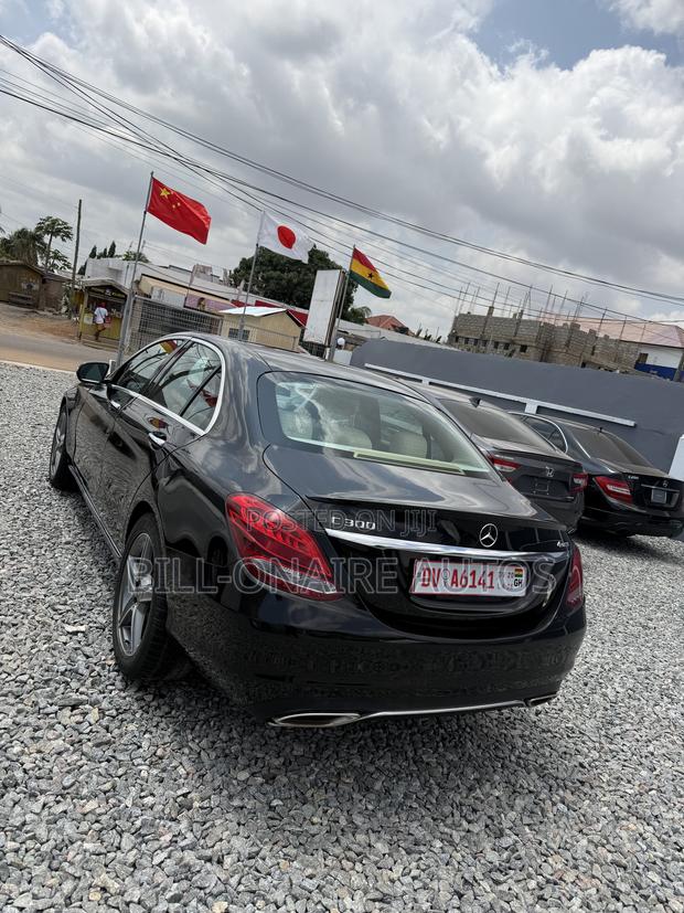 Mercedes-Benz C300 Luxury 4Matic Sedan AWD (2.0L 4cyl 7A) 2016 Black