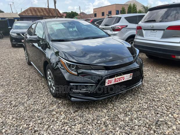 Toyota Corolla 2022 Black