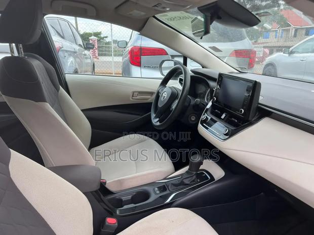 Toyota Corolla 2022 Black