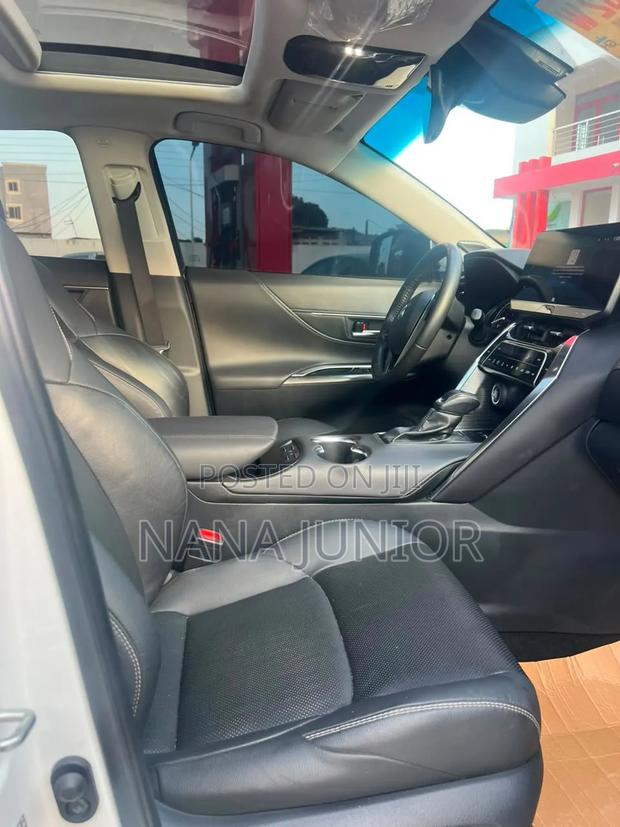 Toyota Venza 2022 White