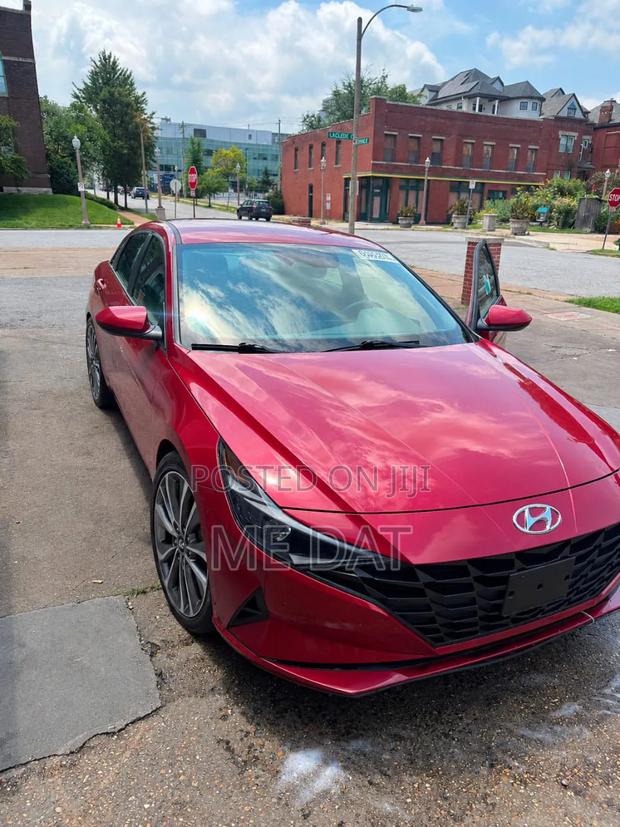 Hyundai Elantra SEL 2021 Red