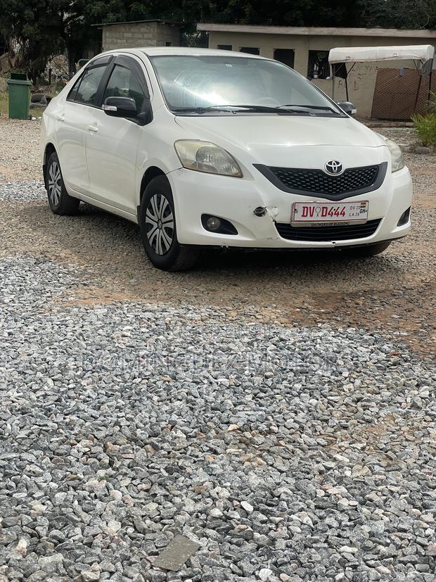 Toyota Belta 2010 White
