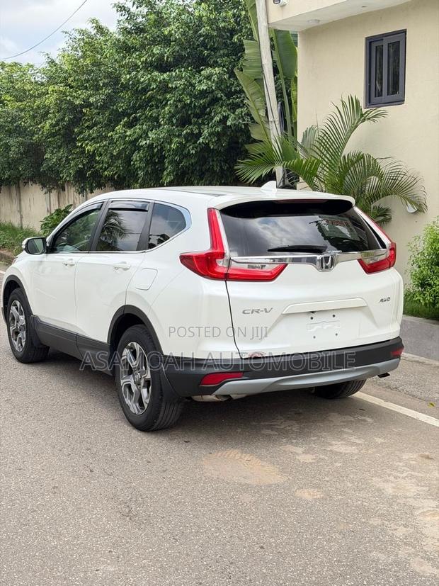 Honda CR-V 2018 White