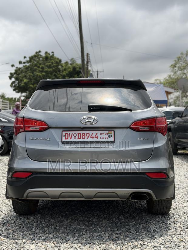 Hyundai Santa Fe GLS 4dr SUV (3.3L 6cyl 6A) 2014 Gray