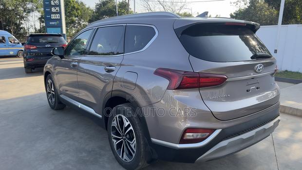 Hyundai Santa Fe Limited 2.0T AWD 2019 Silver