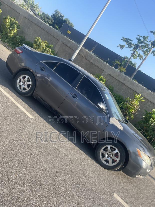 Toyota Camry SE 4dr Sedan (2.4L 4cyl 5A) 2007 Gray