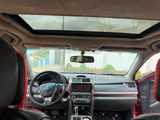 Toyota Camry 2014 Red