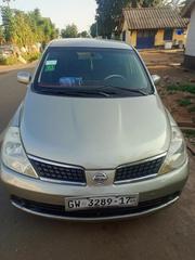 Nissan Tiida 2006 Gold for sale