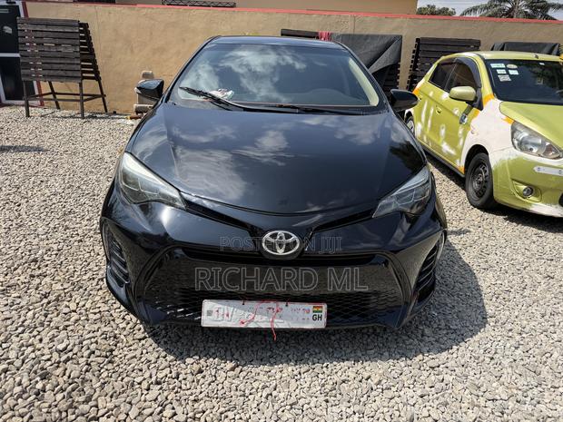 Toyota Corolla LE 4dr Sedan (1.8L 4cyl CVT) 2015 Black