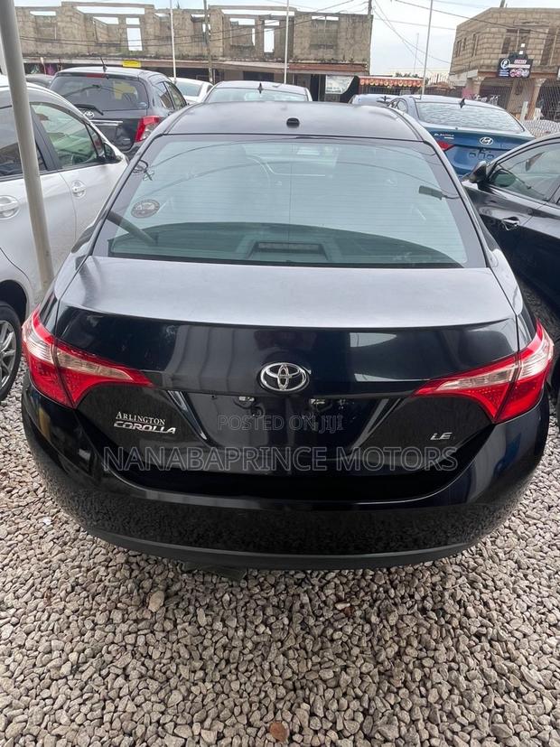 Toyota Corolla LE Eco (1.8L 4cyl 2A) 2018 Black