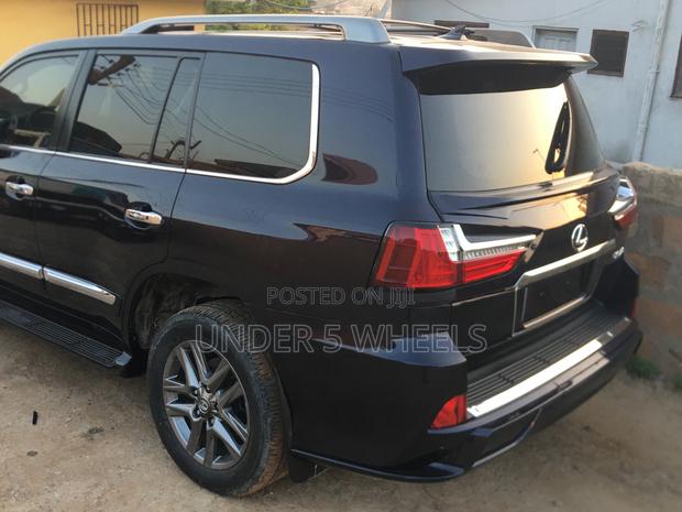 Lexus LX 570 AWD 2014 Black