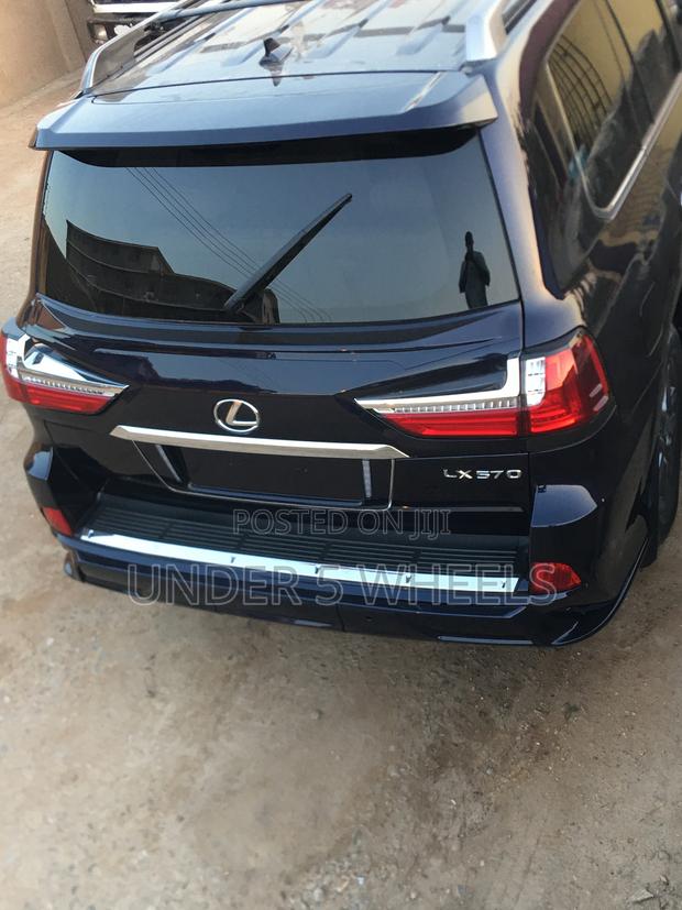 Lexus LX 570 AWD 2014 Black