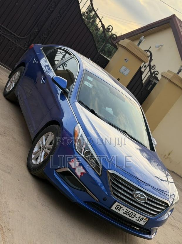 Hyundai Sonata 2016 Blue