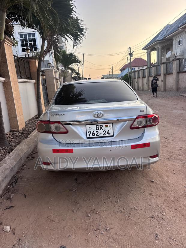 Toyota Corolla 2013 Silver