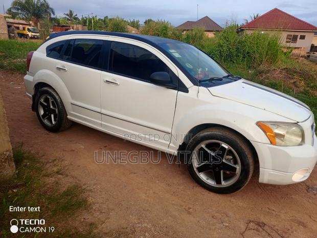 Dodge Caliber 1.8 L SXT 2009 White