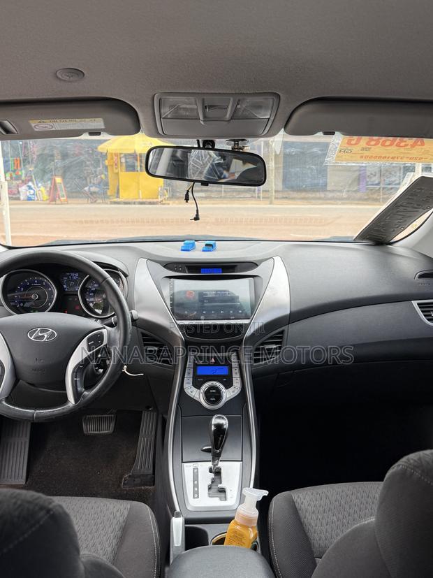 Hyundai Elantra SE Coupe FWD (1.8L 4cyl 6A) 2013 Blue