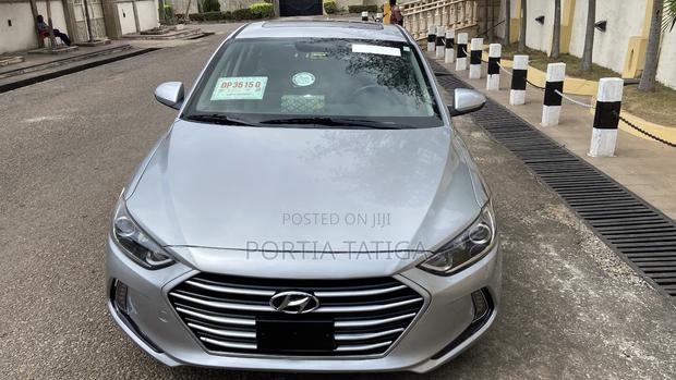 Hyundai Elantra Value Edition 2018 Silver