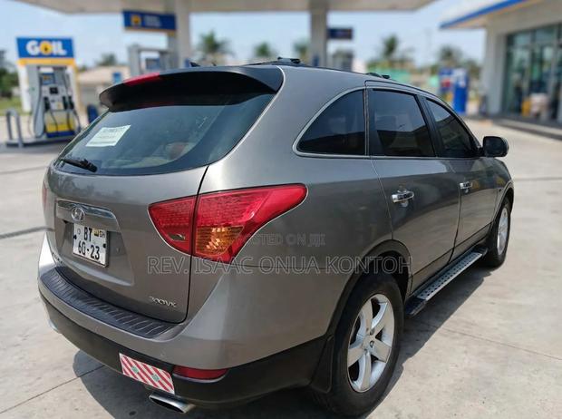 Hyundai Veracruz 2012 Gray