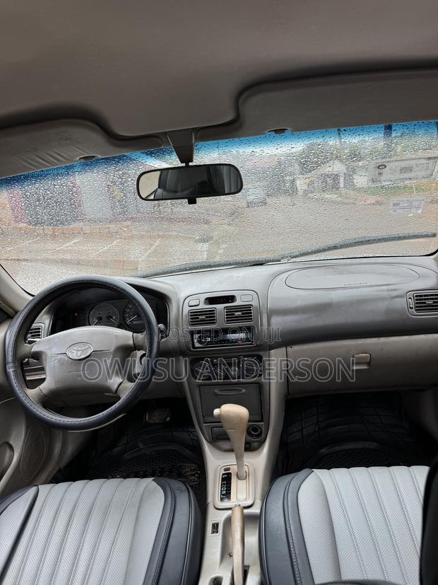 Toyota Corolla 2002 Silver