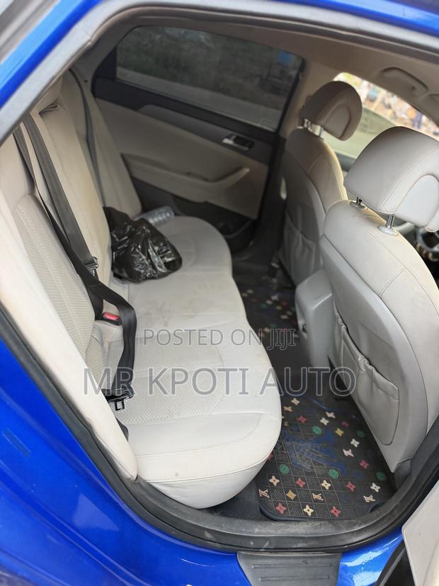 Hyundai Sonata 2016 Blue