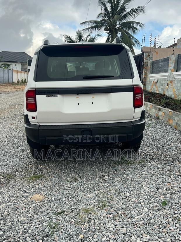 New Toyota Land Cruiser Prado 2026 White