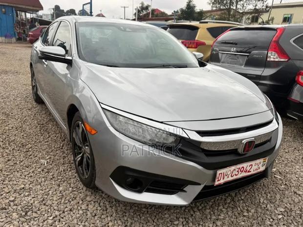 Honda Civic Touring 4dr Sedan (1.5L 4cyl) 2016 Silver