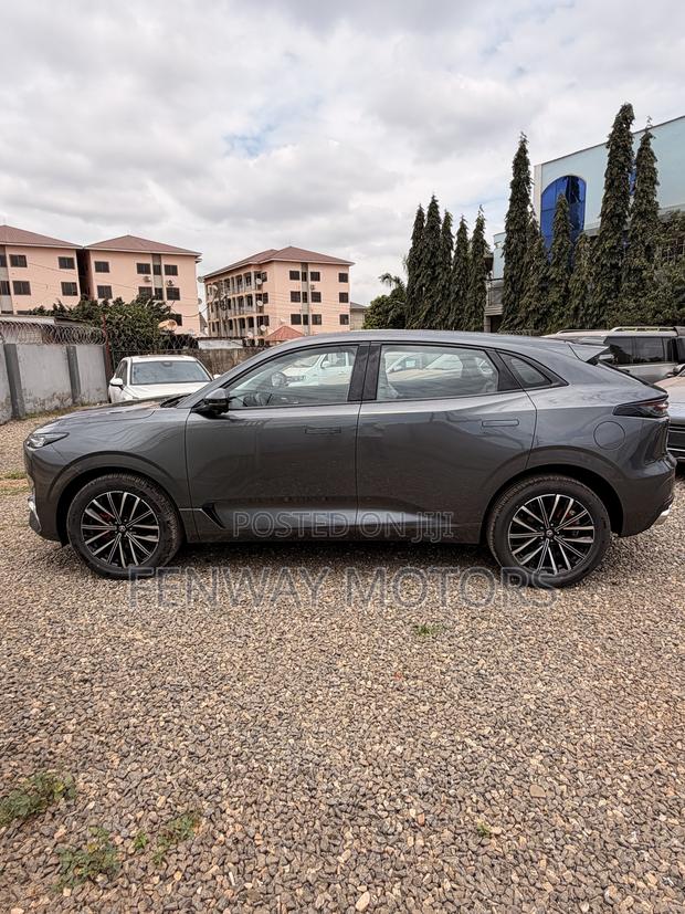 New Changan UNI-K 2.0 Petrol AWD 2025 Black