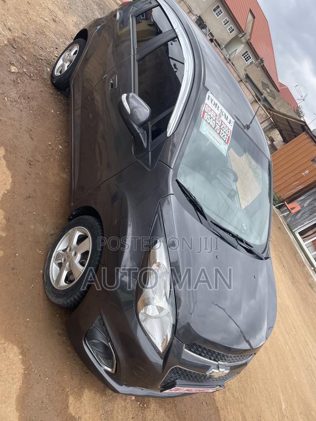 Chevrolet Spark 2015 Gray