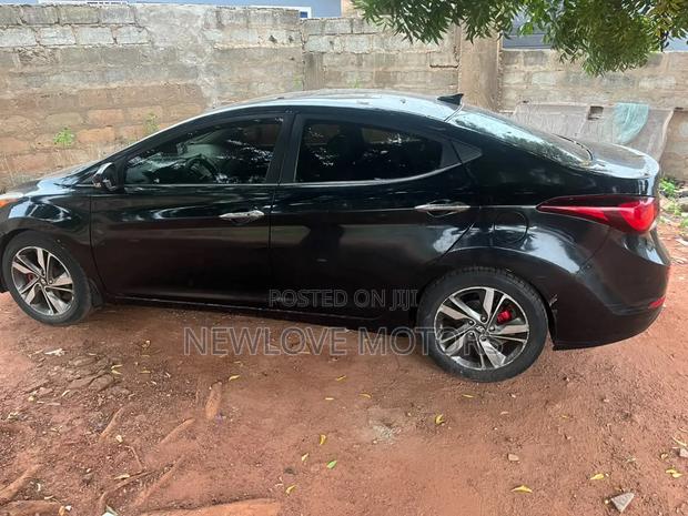 Hyundai Elantra Limited 4dr Sedan (1.8L 4cyl 6A) 2014 Black