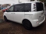 Toyota Sienna 2012 White for sale