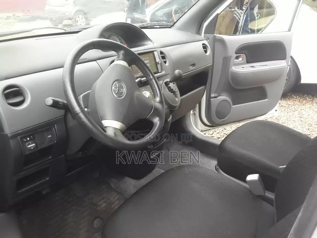 Toyota Sienna 2012 White